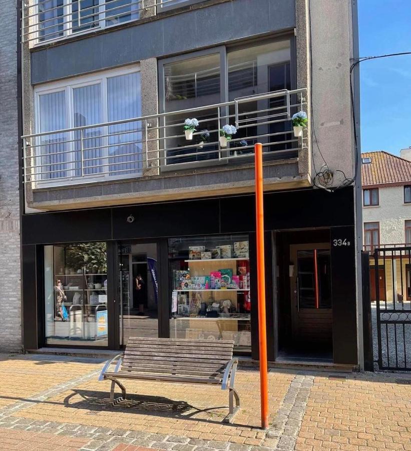 Appartement Miete - Dichtbij Strand En Winkels Bredene Zewnętrze zdjęcie
